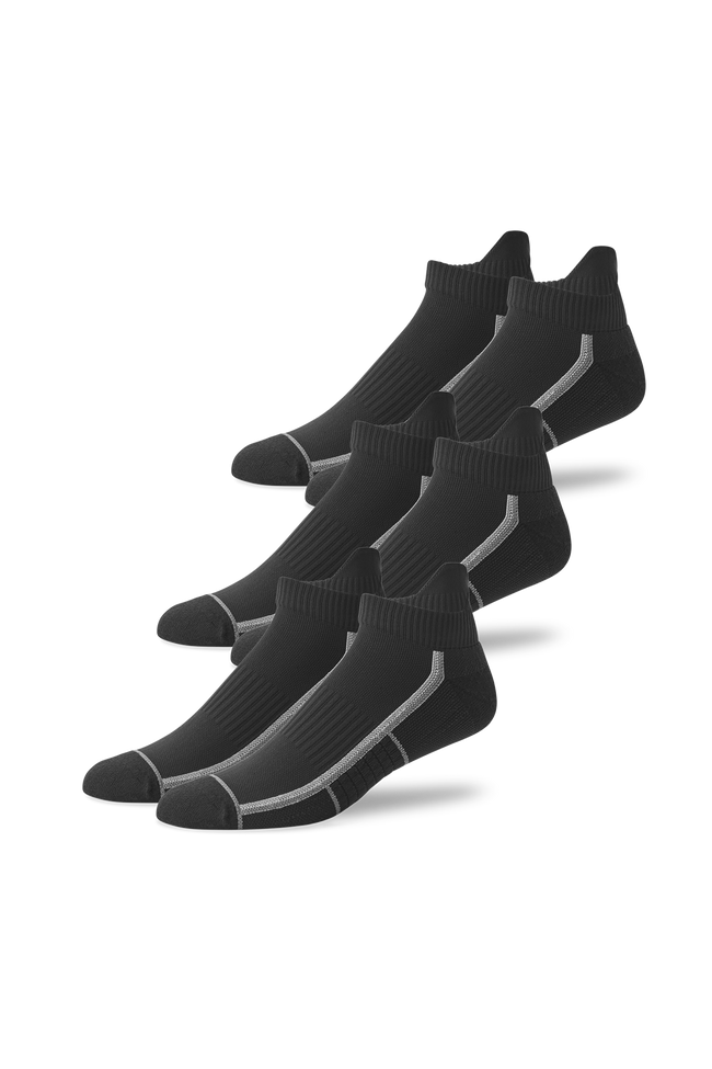 3-Pack AIRKNITˣ Ankle Socks in True Black